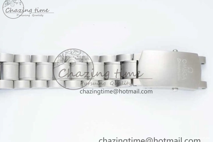 0719 Speedmaster Racing Master SS HKF Best Edition White Dial on SS Bracelet A TravelReady 7809